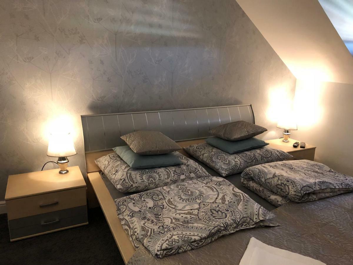 Family & Business Elegant Apartments Ul Warszawska - 2 Bedroom, Balcony, Parking Kielce Eksteriør billede