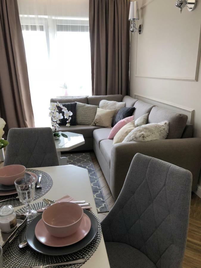 Family & Business Elegant Apartments Ul Warszawska - 2 Bedroom, Balcony, Parking Kielce Eksteriør billede